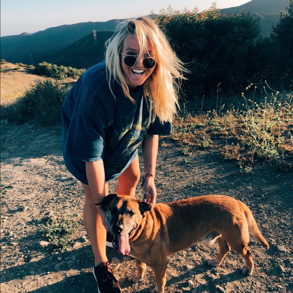 Meet your Posher, Liza